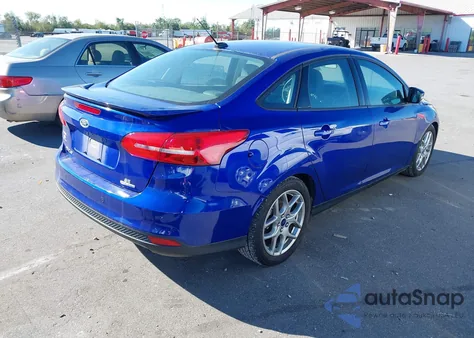 2015 Ford Focus Se z USA, uszkodzony, nr VIN 1FADP3F2XFL357044